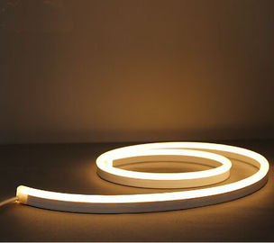 S forment les lumières de bande flexibles de la largeur LED de 6mm SMD 3528 établies dans IC P923F WS2811 RVB