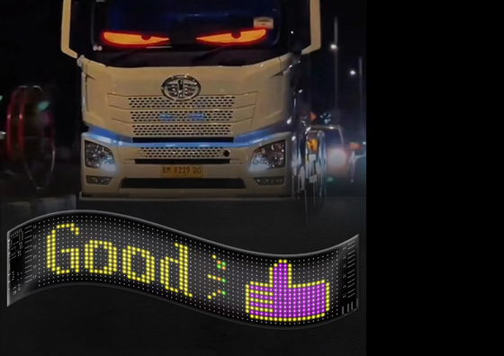 Indicateurs d'animation LED en mode personnalisé pour camion de voiture 5VDC USB/2A Écran d'affichage de texte en défilement 120x595mm
